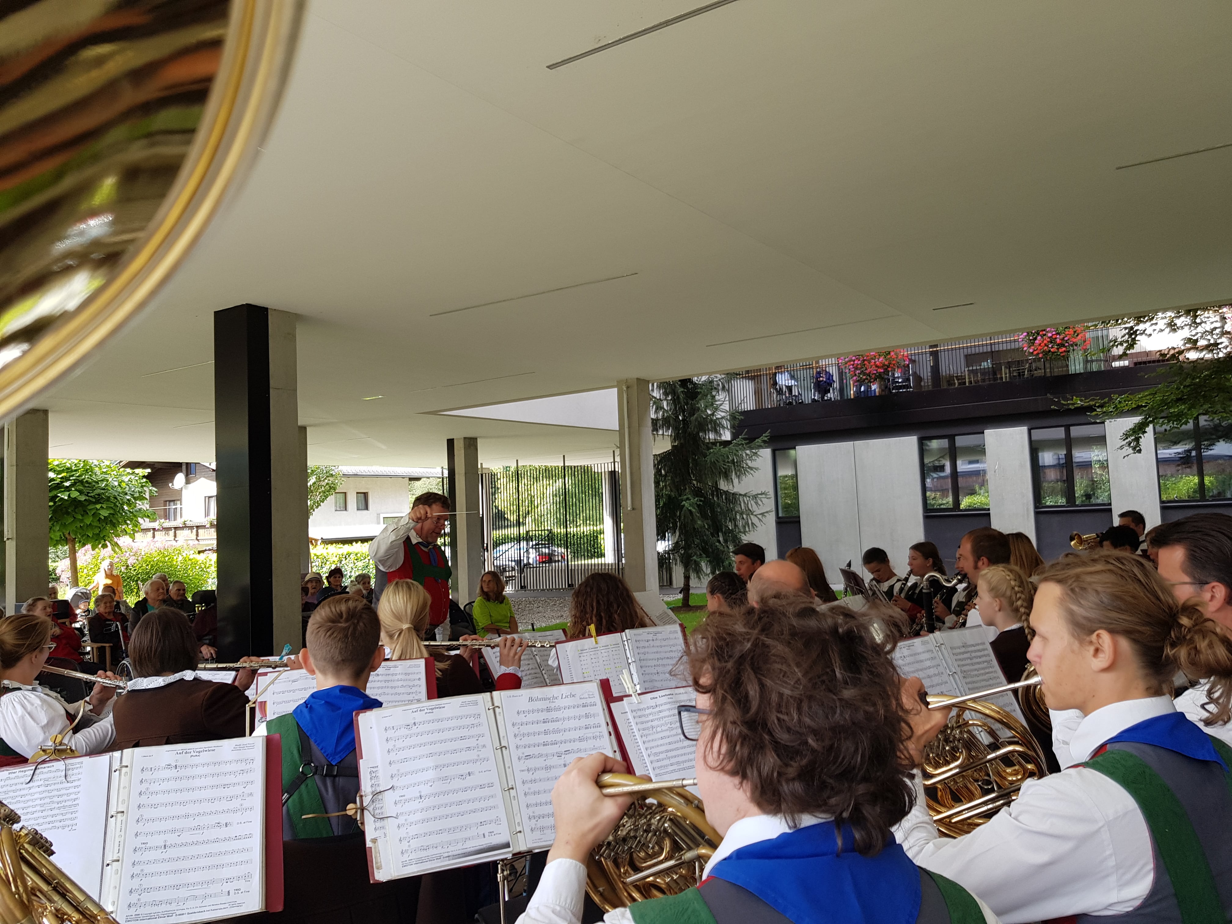 Konzert beim Wohn- und Pflegeheim Debant Konzert beim Wohn- und Pflegeheim Debant