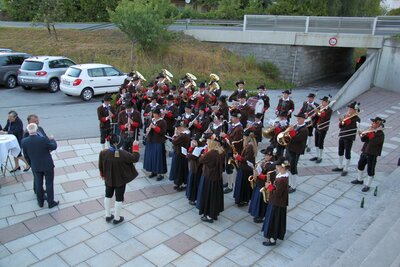 Bischofsempfang und Messe Pfingsten 2017