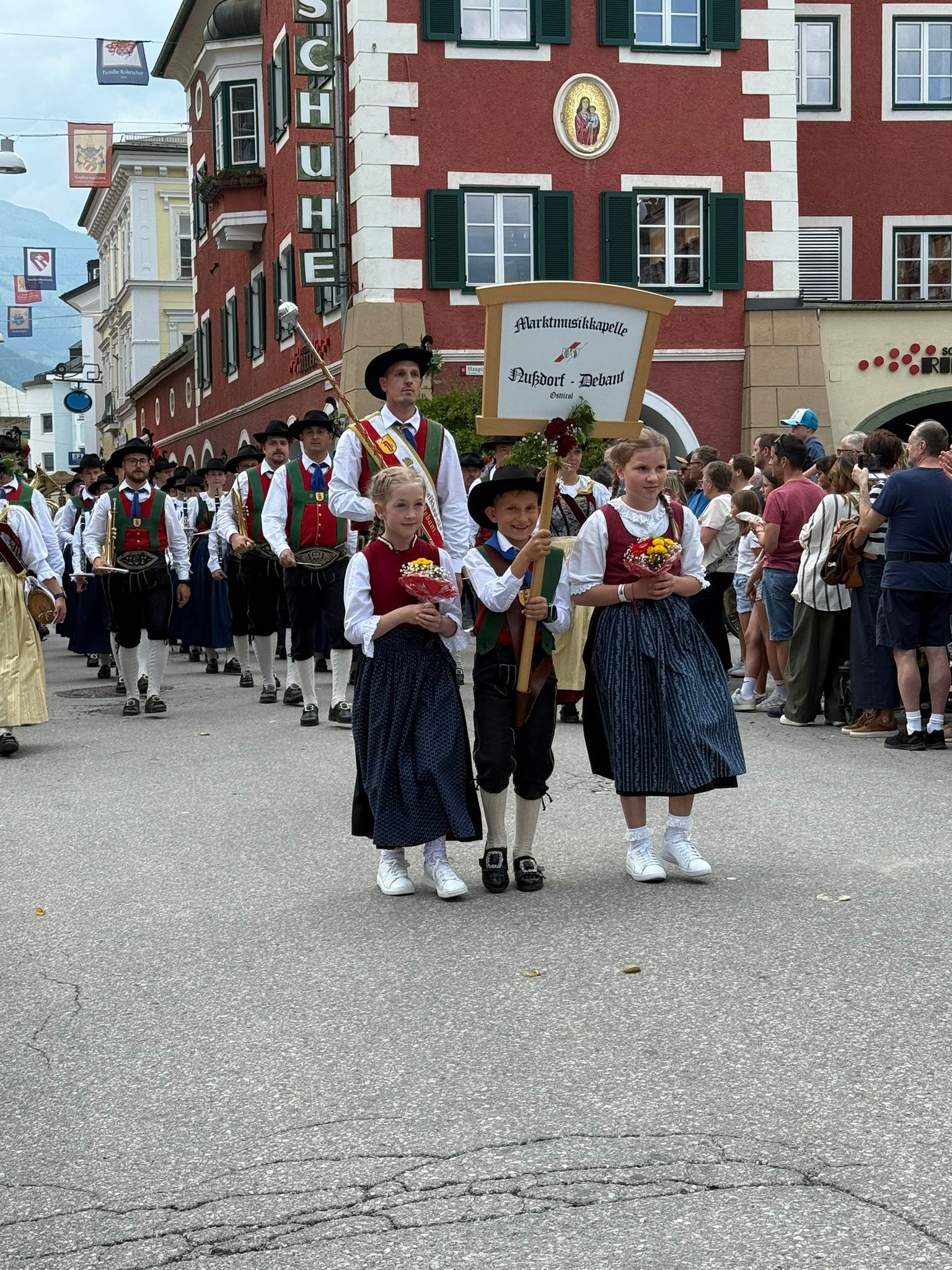 Umzug der Landjugend Bezirk Lienz